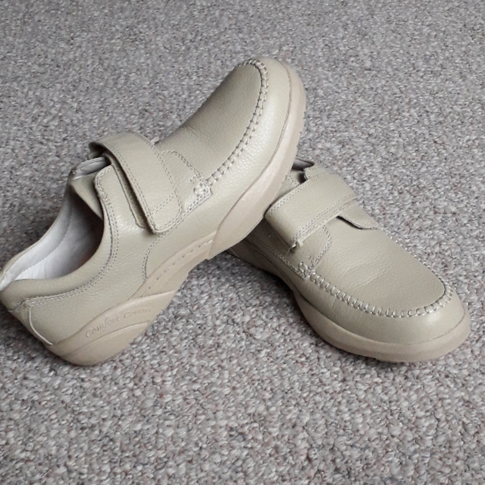 Dr. Comfort Men's Casual Shoes